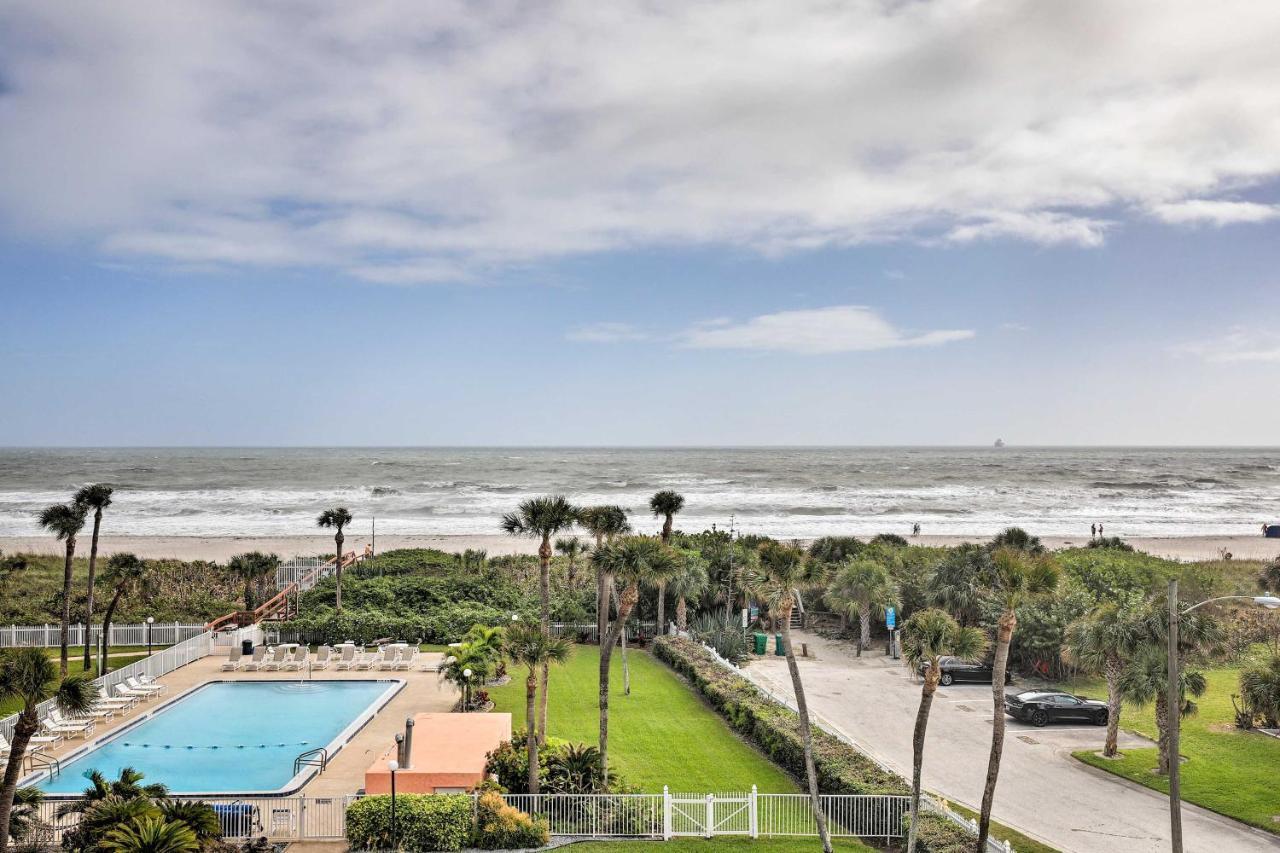 Oceanfront Cocoa Beach Condo With View Walk To Pier Kültér fotó