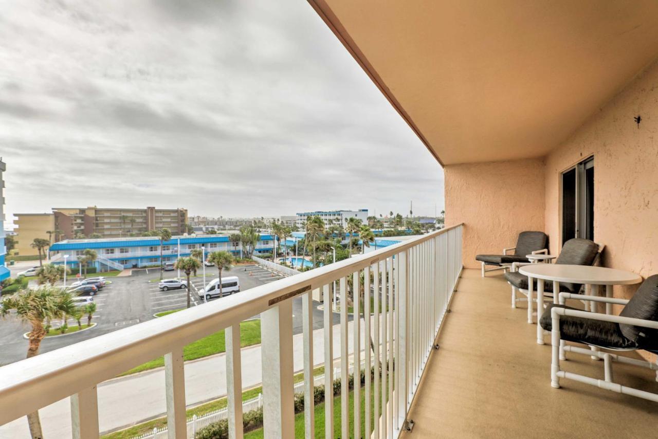 Oceanfront Cocoa Beach Condo With View Walk To Pier Kültér fotó
